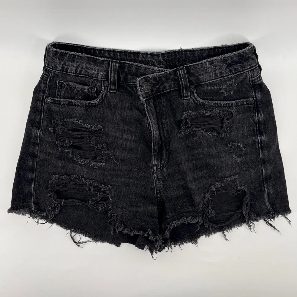 American Eagle Crossover Waist Distressed Denim Shorts Black Criss Cross‎ Mom 4